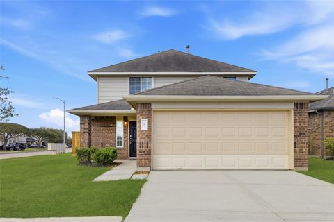 Photo of 3 Santa Barbara Dr, Manvel, TX 77578 (MLS # 43492069)