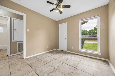 Tiny photo for 13518 Greenbriar Drive, Sugar Land, TX 77498 (MLS # 69236375)