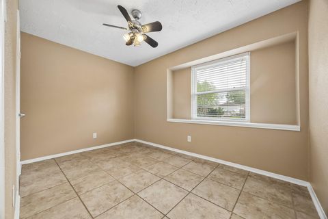 Tiny photo for 13518 Greenbriar Drive, Sugar Land, TX 77498 (MLS # 69236375)