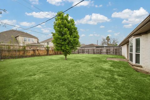 Tiny photo for 13518 Greenbriar Drive, Sugar Land, TX 77498 (MLS # 69236375)