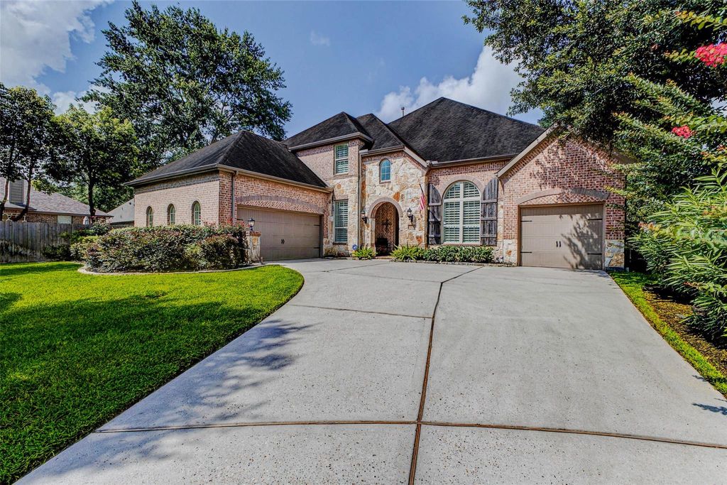 Photo of 107 Cherry Bark Place, Montgomery, TX 77316 (MLS # 83730282)