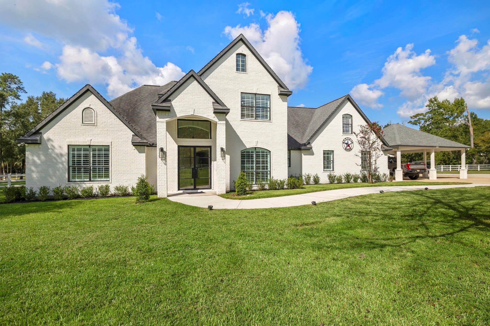 31219 Edgewater Drive