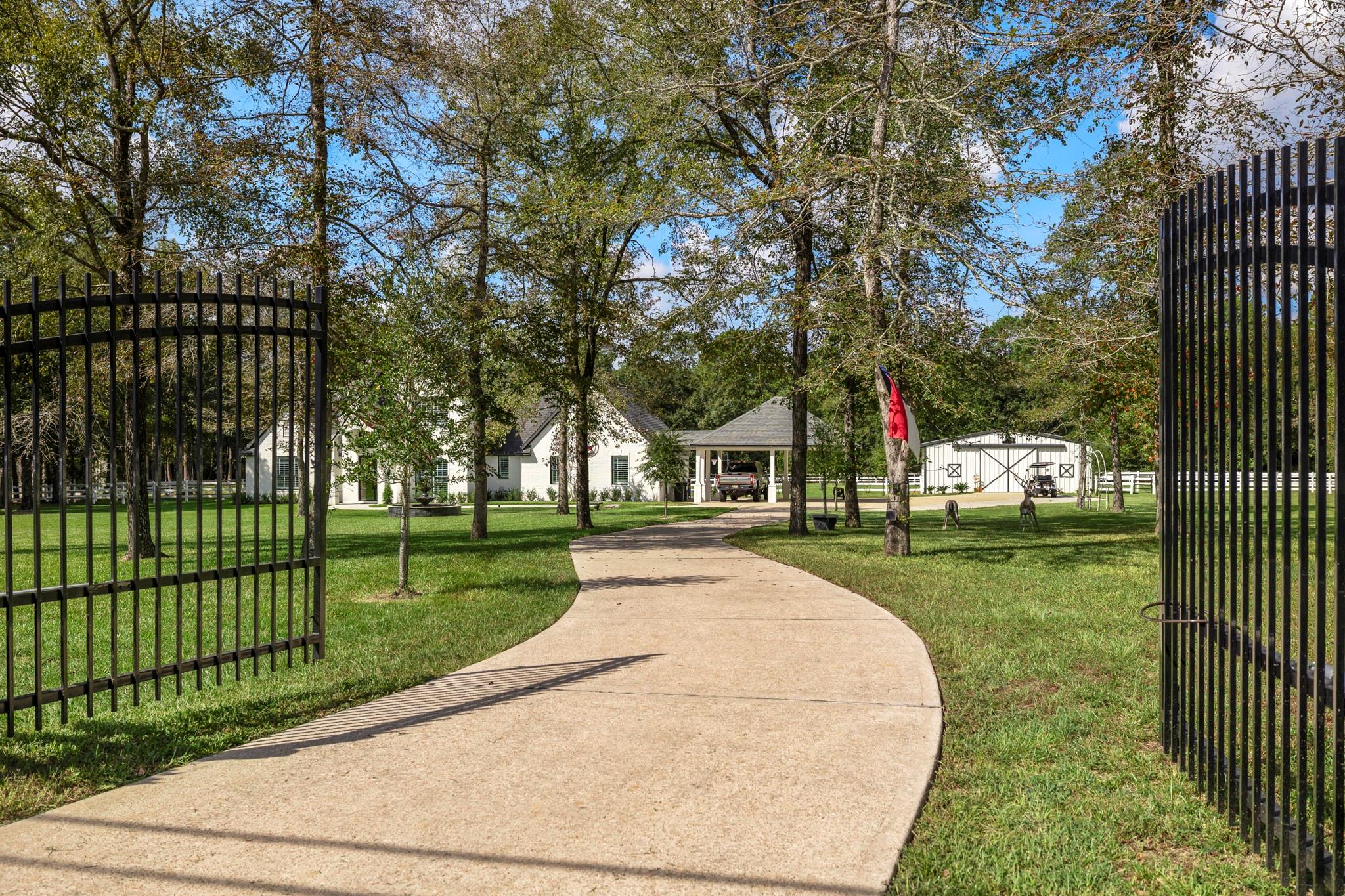 31219 Edgewater Drive