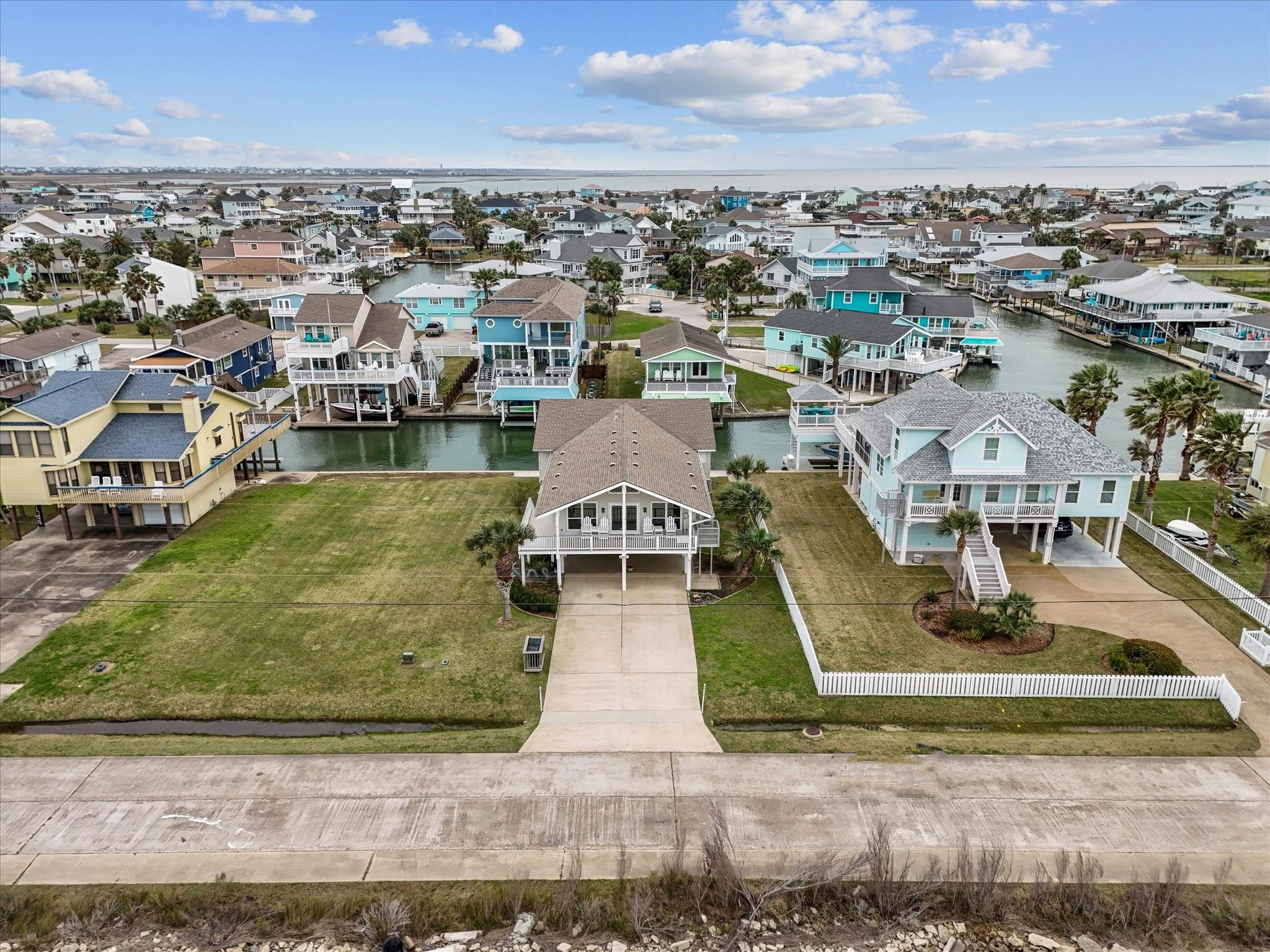 4231 Jolly Roger Road