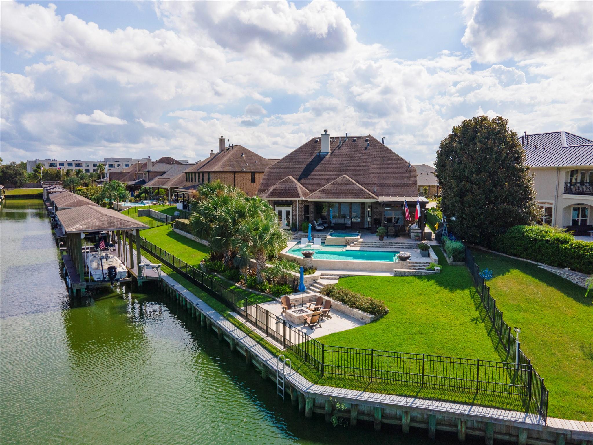 856 Signature Cove