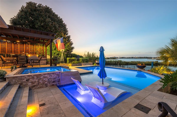 856 SIGNATURE CV, LEAGUE CITY, TX 77573 - Image 06b5bcc2d1d49651a184c806972e6da7/798625098