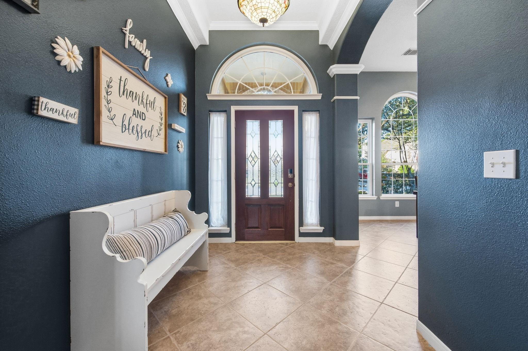 6922 Harvest Glen Drive