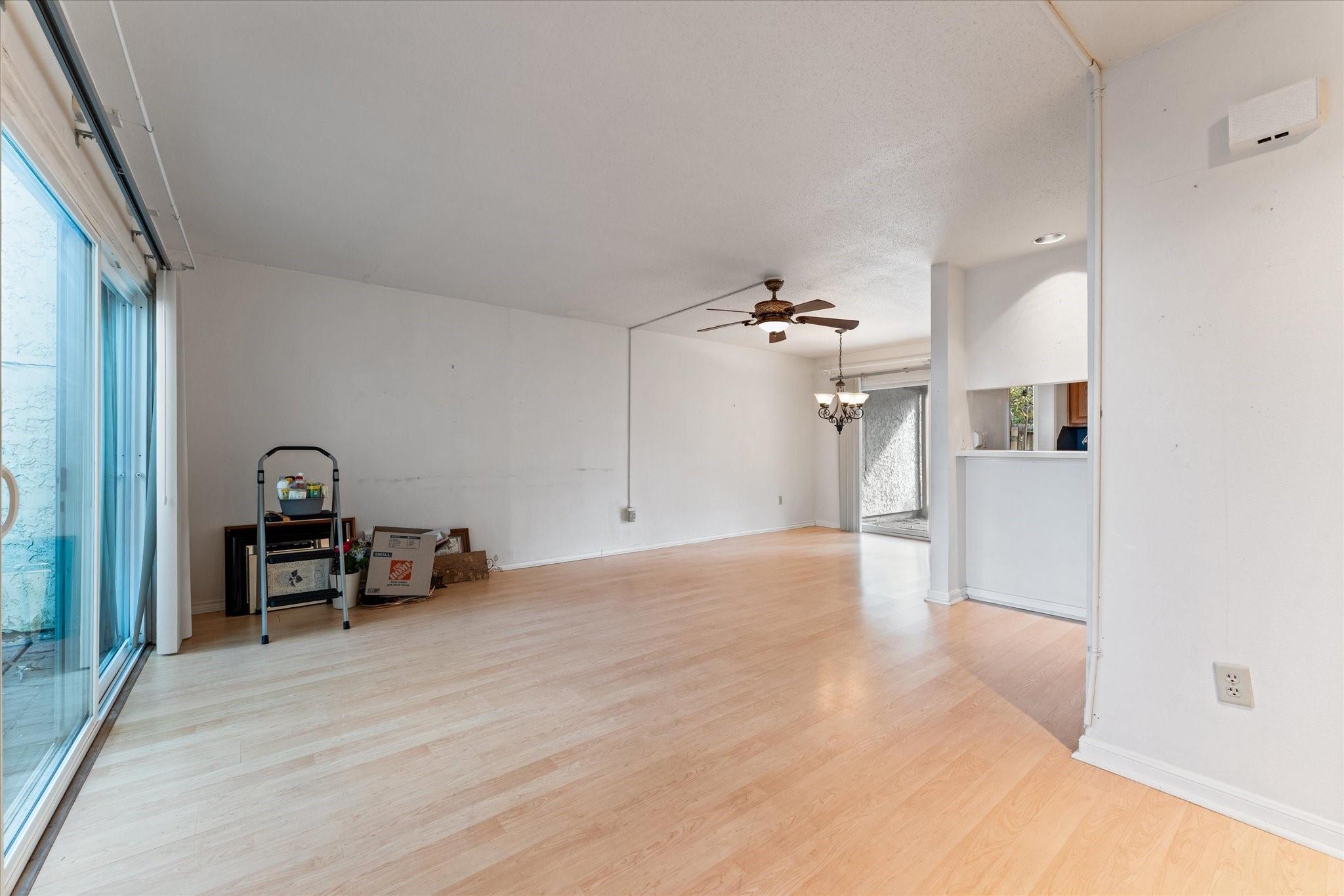 12319 Glenview Drive