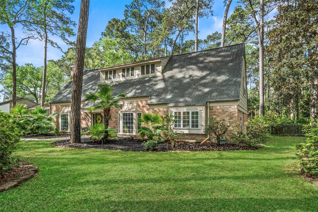 Photo of 2918 Kings Forest Drive, Houston, TX 77339 (MLS # 91631196)