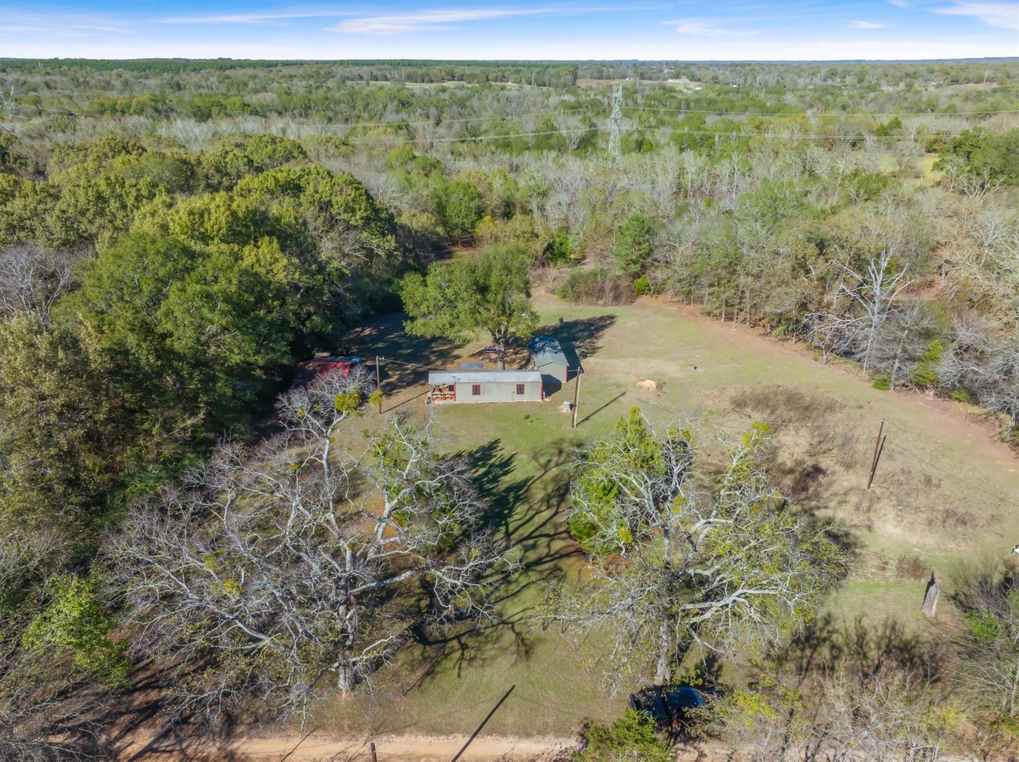 191 Private Road 5701