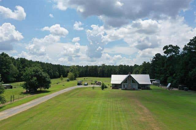 Photo of 7096 Jim Burns Road RD, Silsbee, TX 77656 (MLS # 37569408)