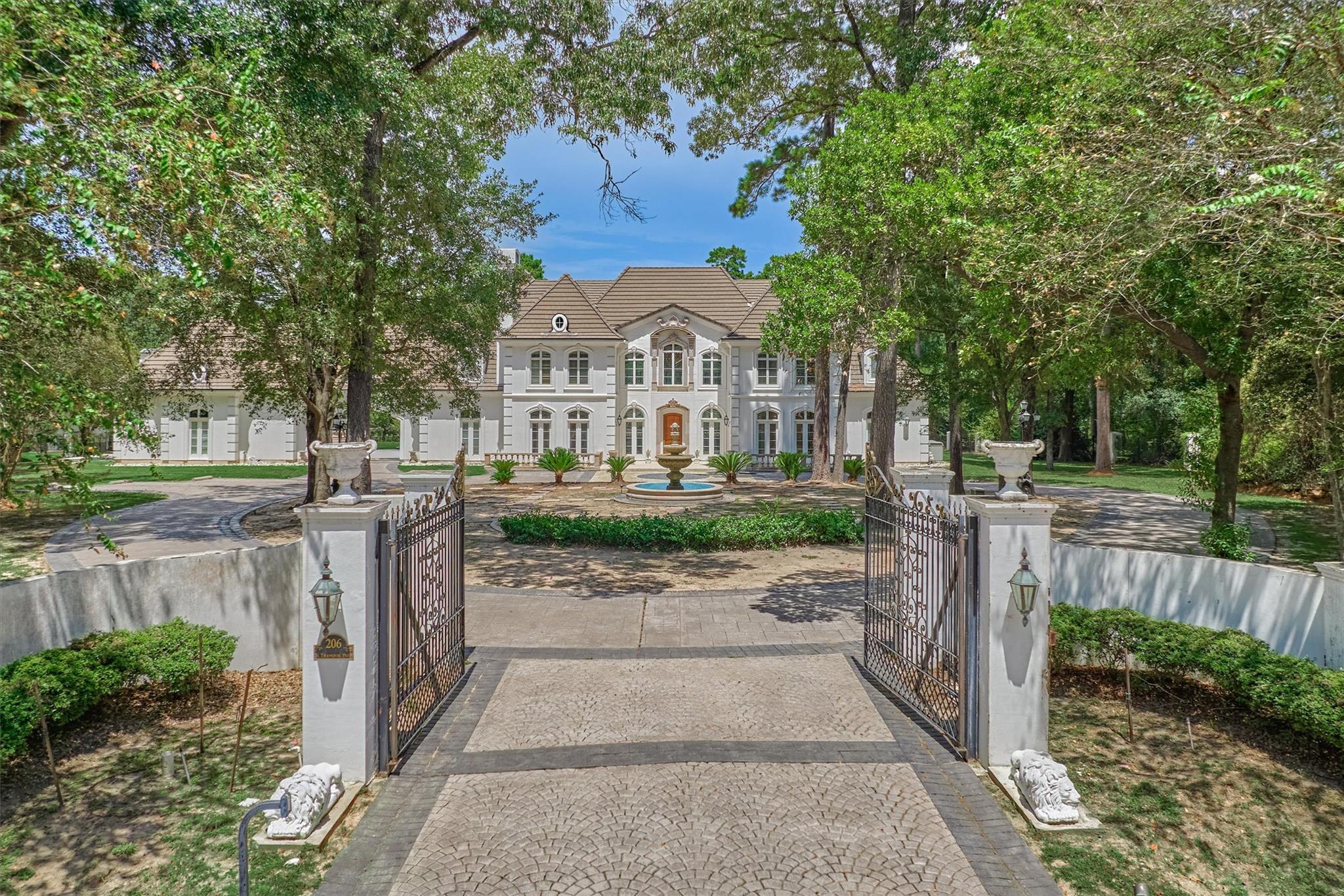 206 N Tranquil Path