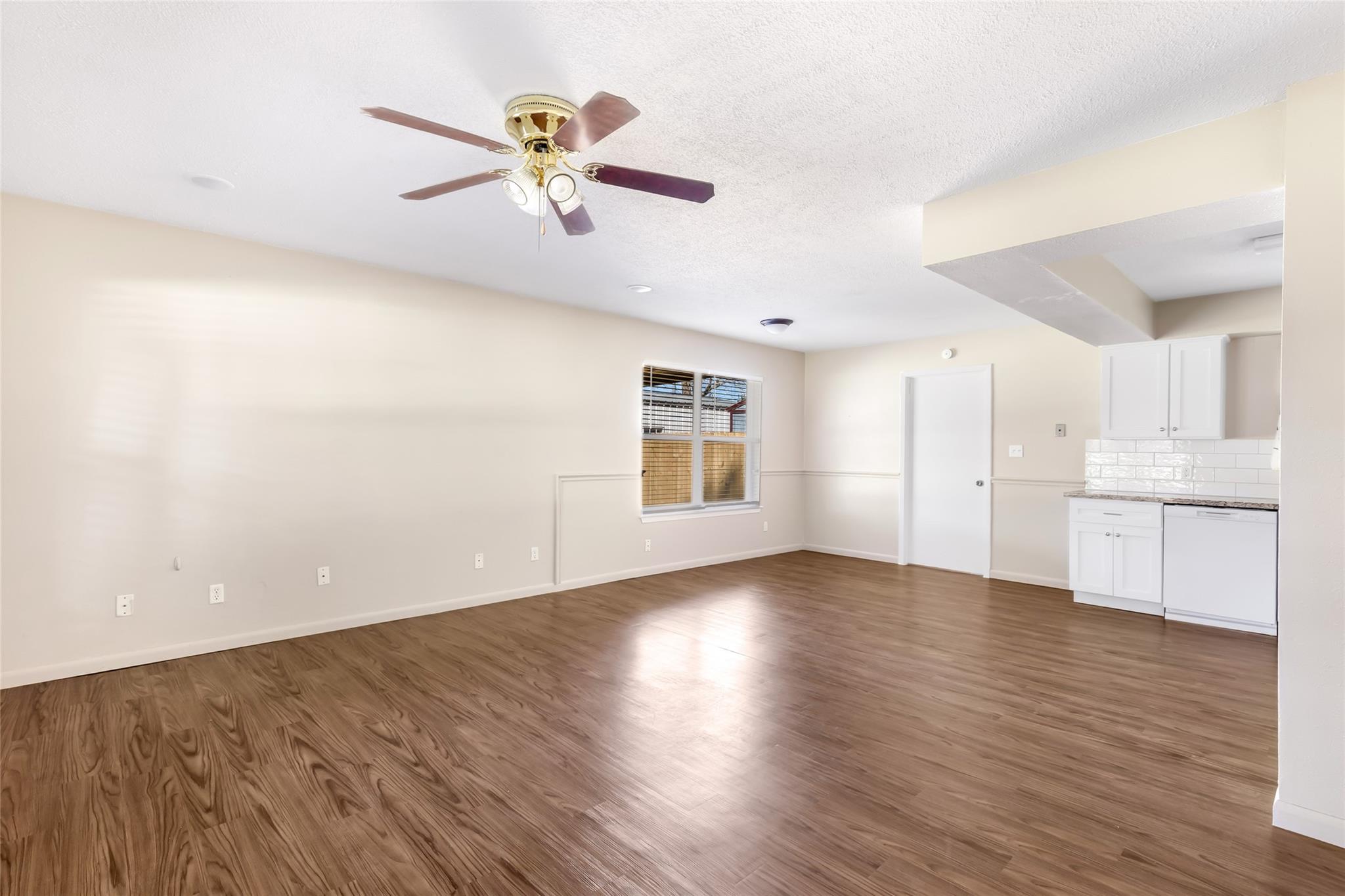 4019 Hillcrest Street