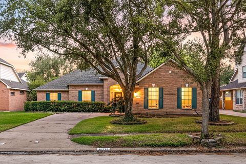 Photo of 16722 Coyotillo Lane, Houston, TX 77095 (MLS # 96442722)