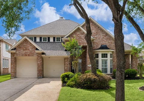 Homes For Sale - 5510 Cranston Court<br/> Sugar Land, TX 77479