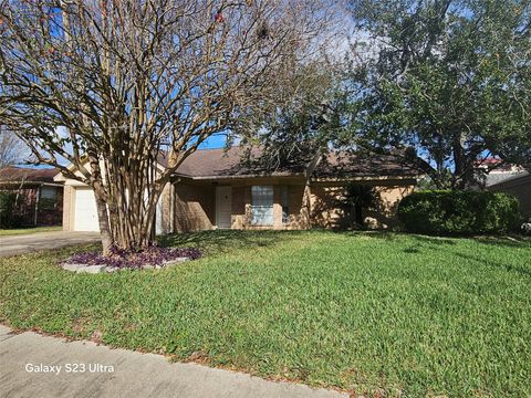 Photo of 6715 La Puente, Houston, TX 77083 (MLS # 50561323)