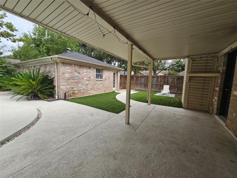 Photo of 4543 Pioneer Trail, Sugar Land, TX 77479 (MLS # 48264711)