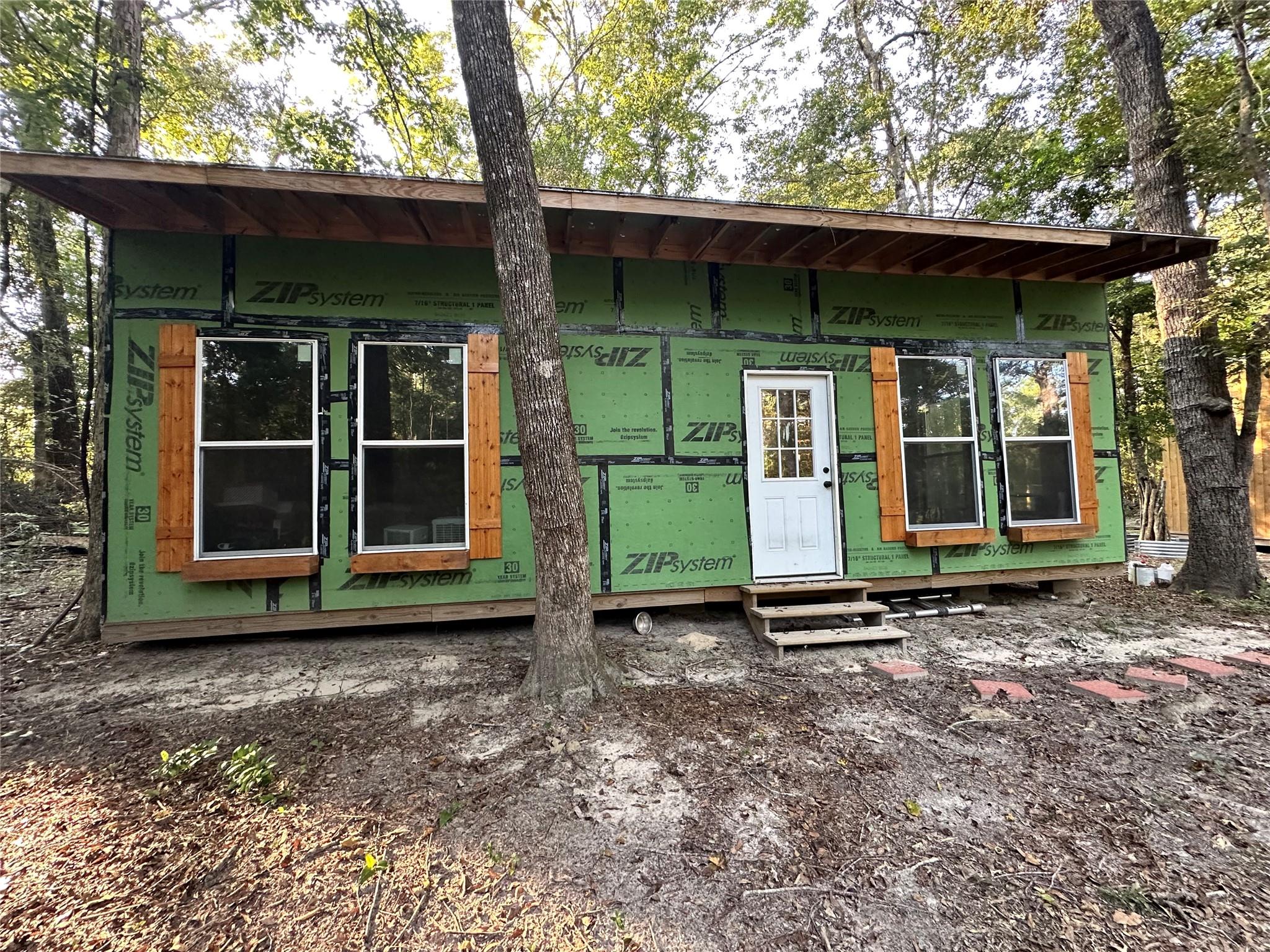 193 Bonnie Maude Boulevard