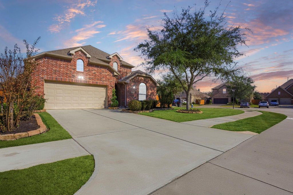 Photo of 17014 Wellinghoff Court, Richmond, TX 77407 (MLS # 41101537)