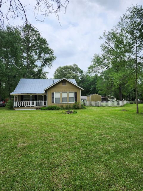 Photo of 23164 Albert Drive, Porter, TX 77365 (MLS # 13364105)