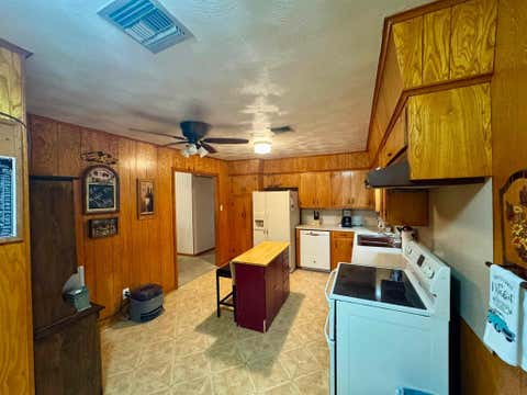 Tiny photo for 1815 Lee Miller Road, Silsbee, TX 77656 (MLS # 49347636)