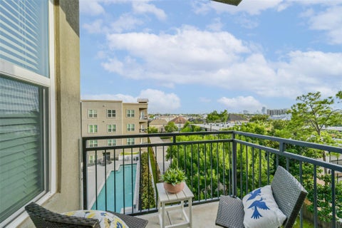 Photo of 1010 Rosine Street #49, Houston, TX 77019 (MLS # 94744856)