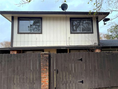 12023 Greenwood Forest Drive B Houston TX 77066