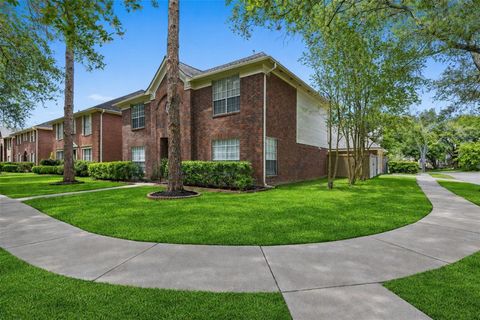 Photo of 2802 Grants River Circle, Sugar Land, TX 77479 (MLS # 98071353)