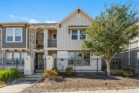 Photo of 9435 Towne Lake Parkway, Cypress, TX 77433 (MLS # 14191173)