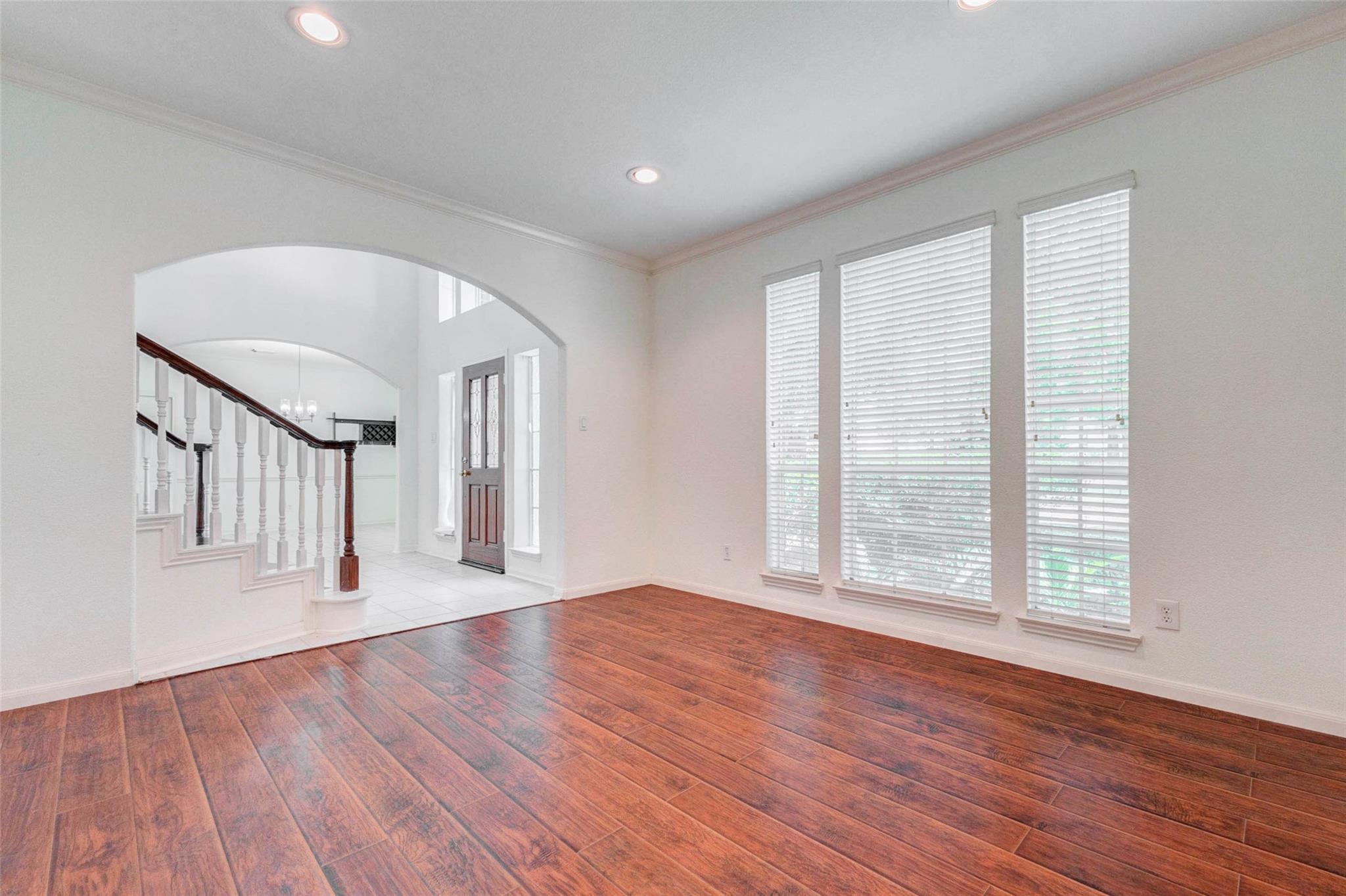 5326 Hanneck Valley Lane