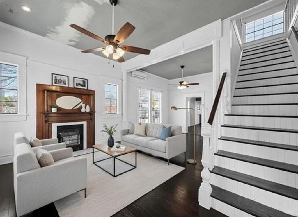 Photo of 2901 Preston Street, Houston, TX 77003 (MLS # 18199981)