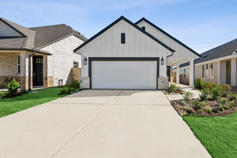 Photo of 21526 Berry Crest Lane, Waller, TX 77484 (MLS # 34021000)