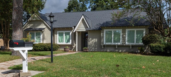8226 SCHAFFER LN, HOUSTON, TX 77070 - Image 070ecbacee096a4aab410a82b9f5eb89/368979917