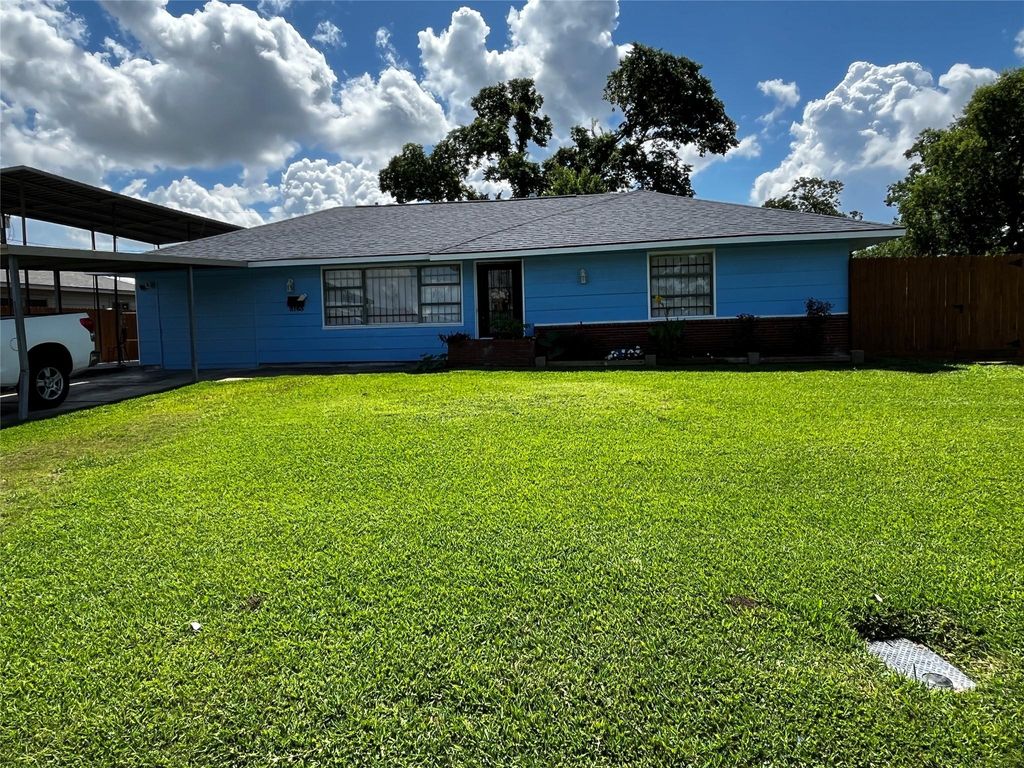 Photo of 3163 Roe Drive, Houston, TX 77087 (MLS # 29536314)
