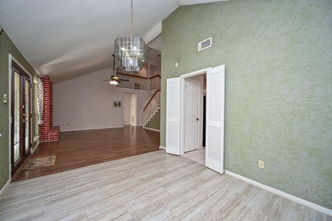 Tiny photo for 9826 Chiselhurst Drive, Houston, TX 77065 (MLS # 85821699)