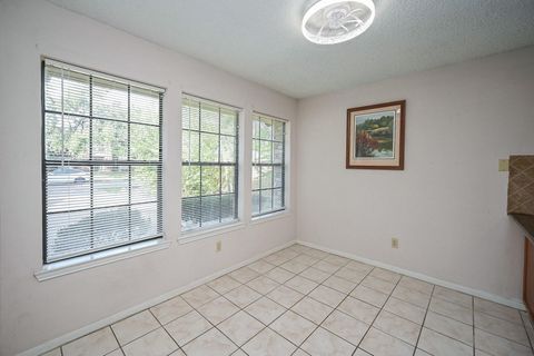 Tiny photo for 9826 Chiselhurst Drive, Houston, TX 77065 (MLS # 85821699)