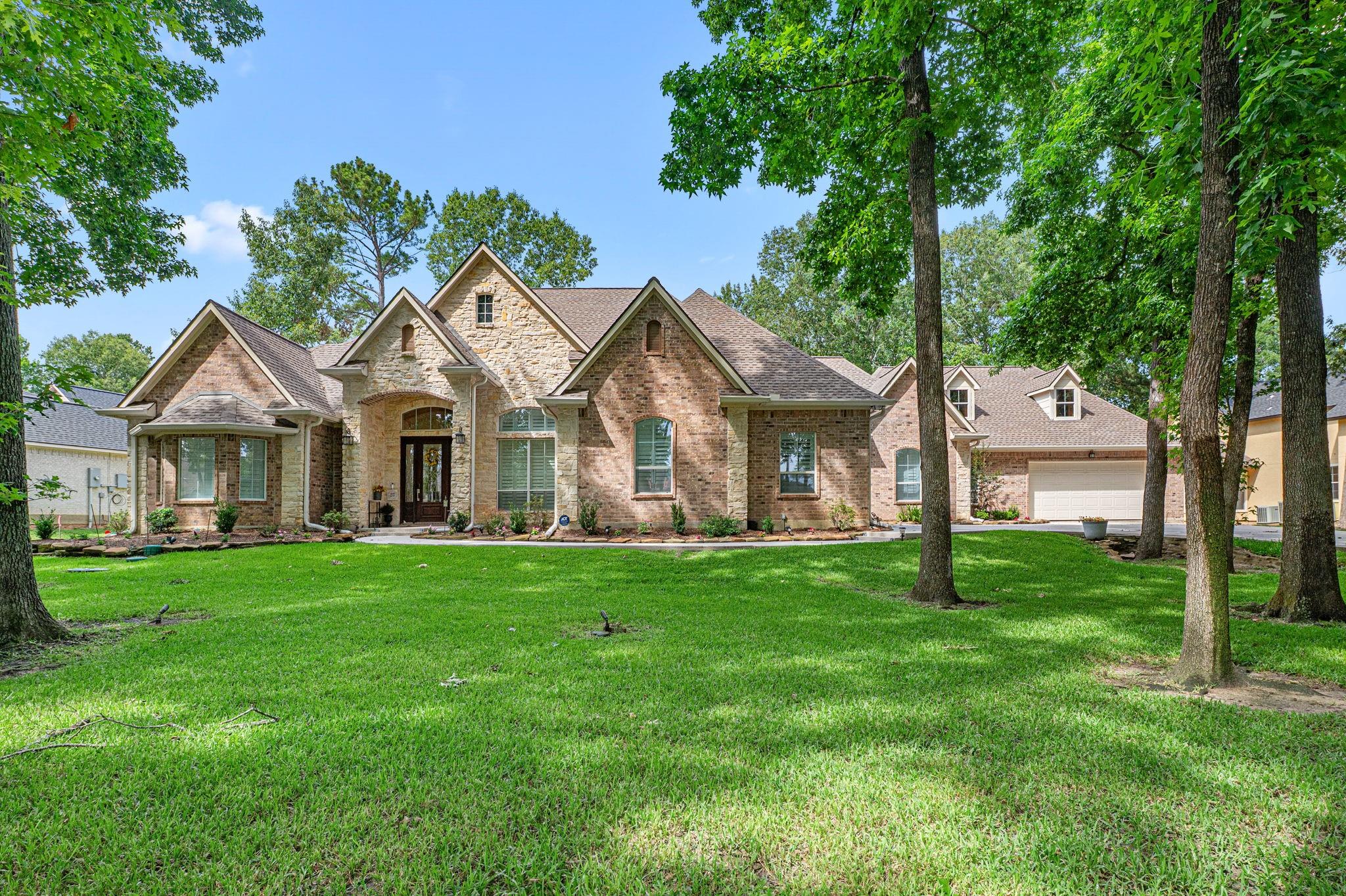 11357 Lake Oak Dr Drive