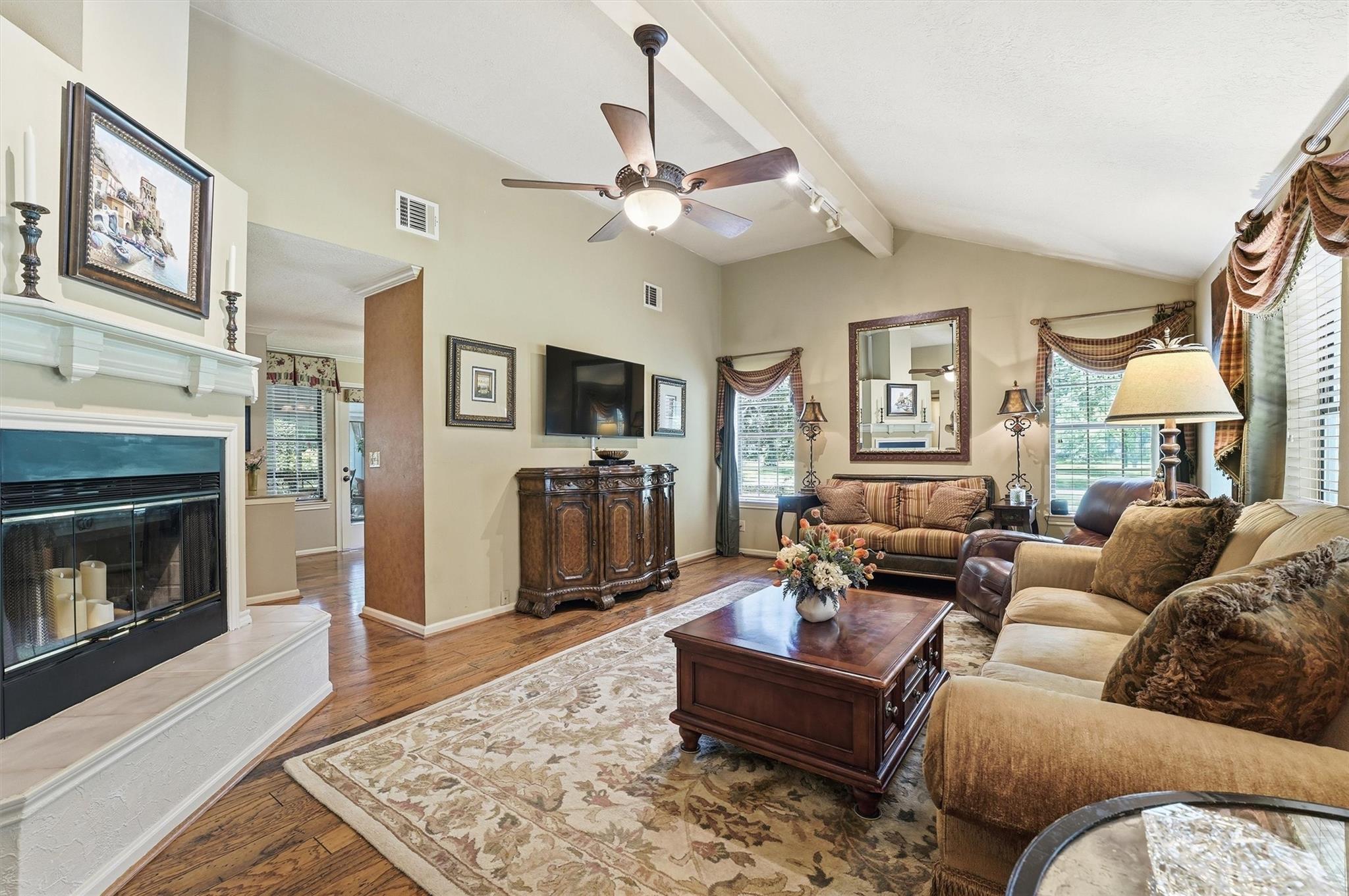 70 Oak Leaf Drive