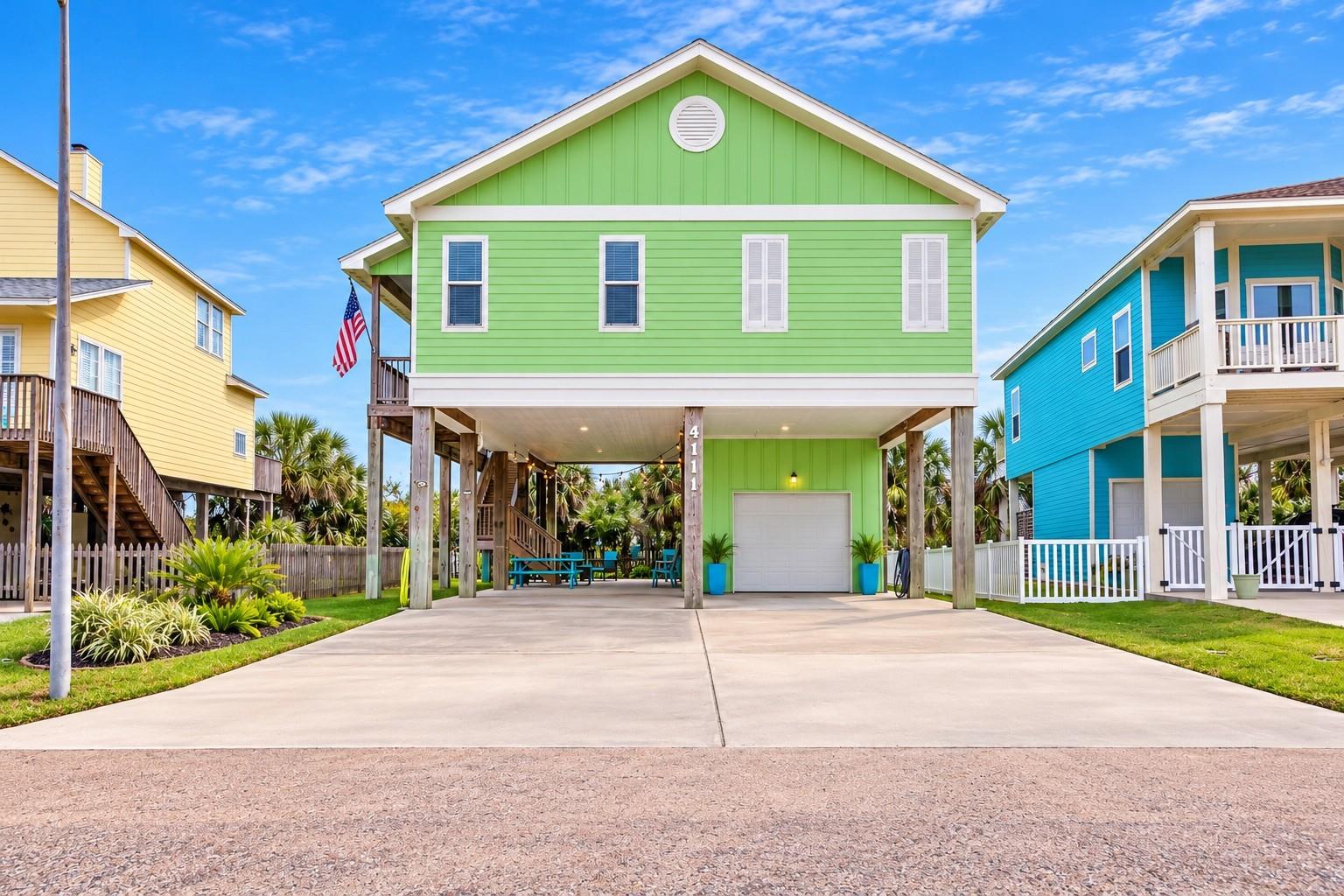 4111 Isla Del Sol