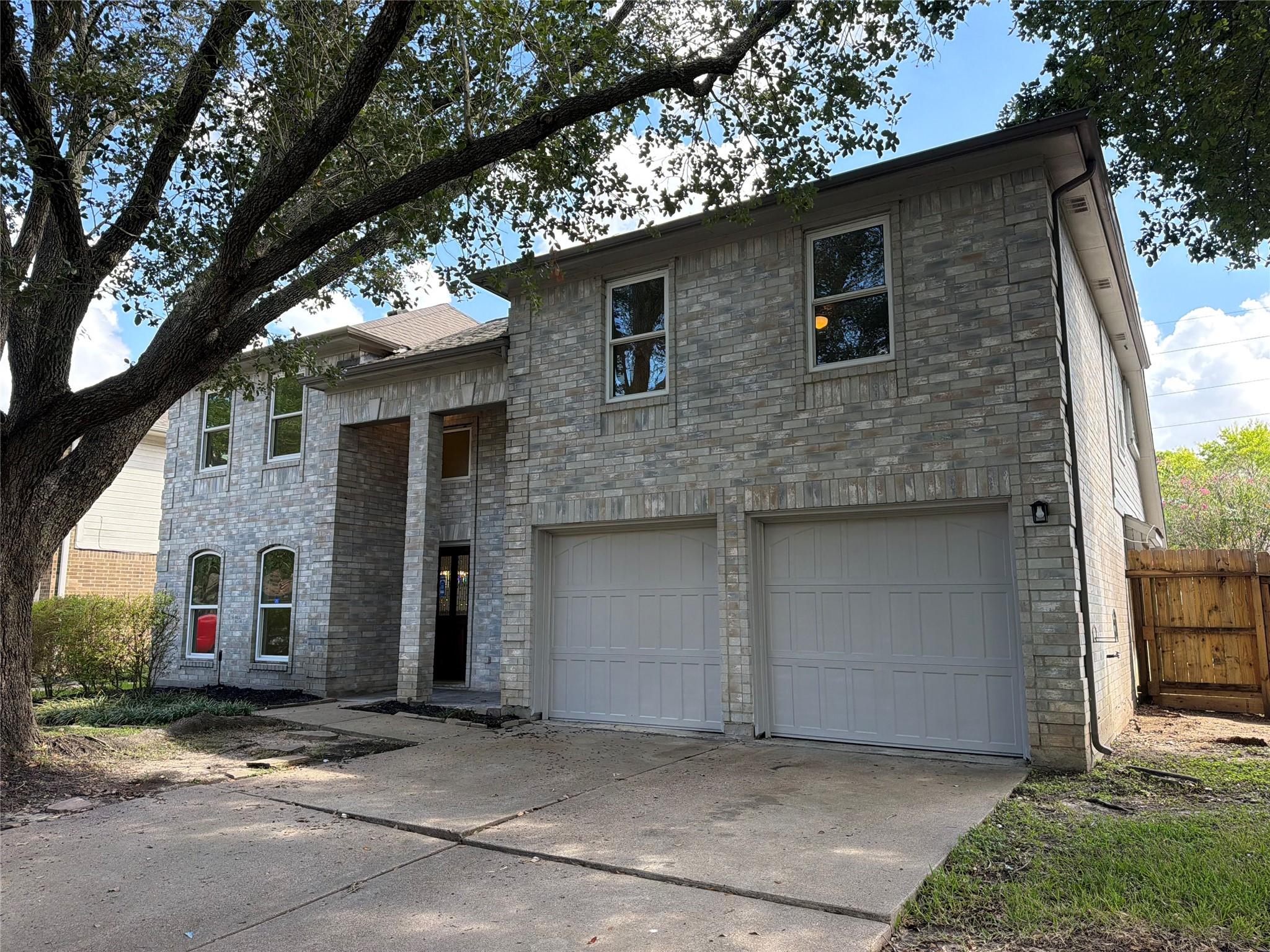 1115 Long Prairie Drive