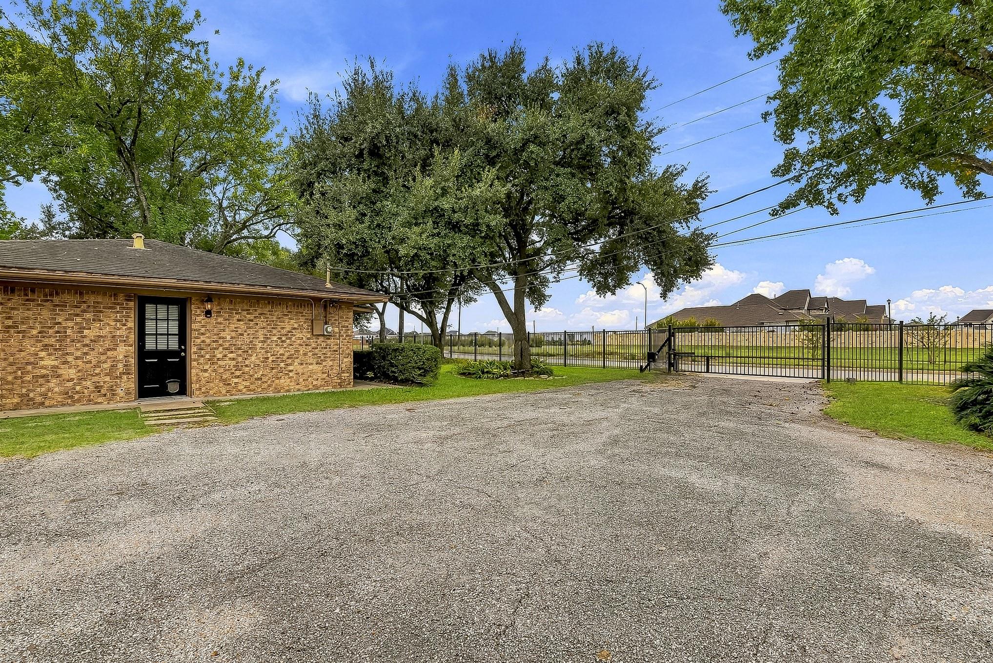10502 Gaston Road