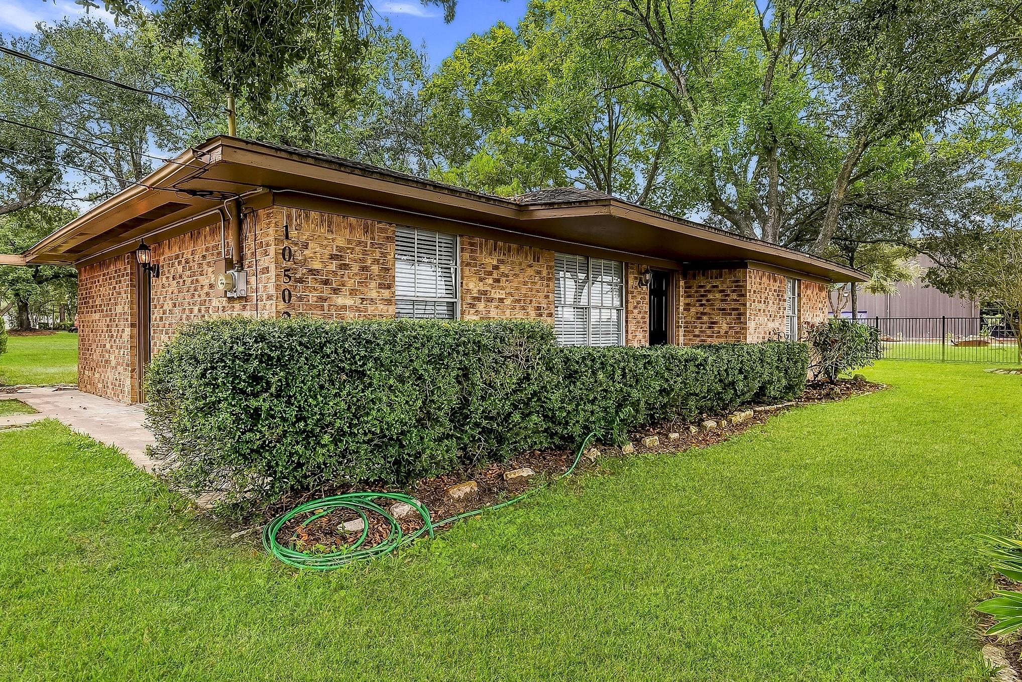 10502 Gaston Road