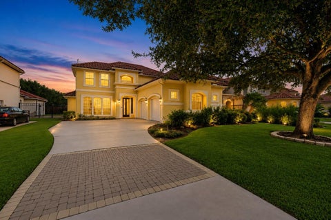 Photo of 14210 Flower Creek Lane, Houston, TX 77077 (MLS # 95835582)
