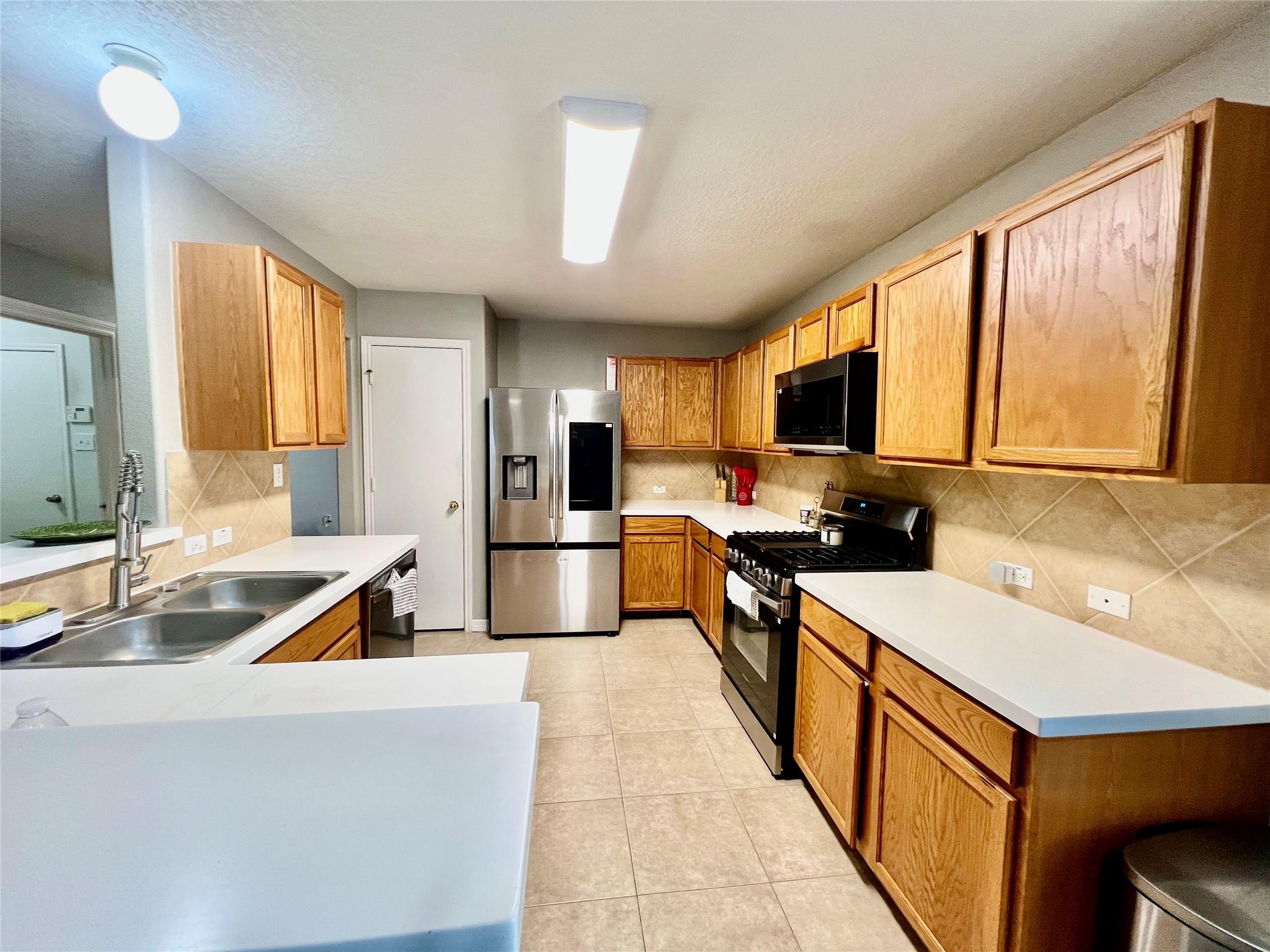 9610 Serenata Court