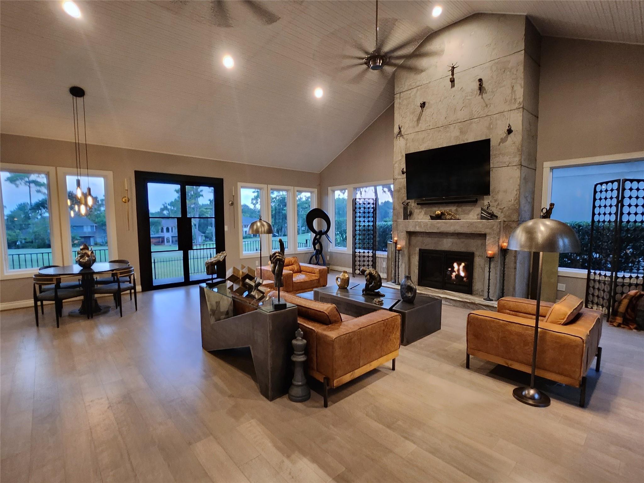 38 Fairway Park