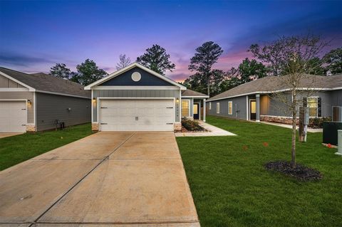 Photo of 15419 Maple Terrace Drive, Conroe, TX 77303 (MLS # 87180708)