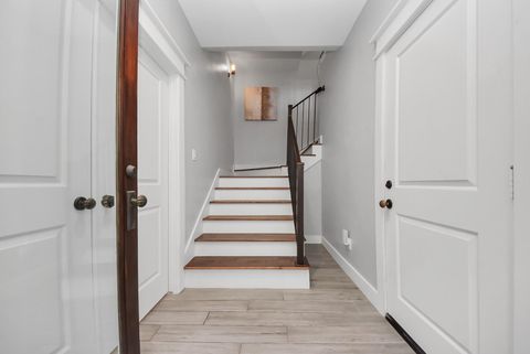 Tiny photo for 5605 Darling Street, Houston, TX 77007 (MLS # 31376232)