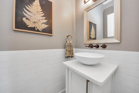 Tiny photo for 5605 Darling Street, Houston, TX 77007 (MLS # 31376232)