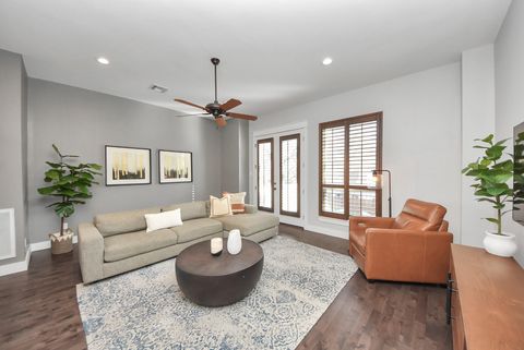 Tiny photo for 5605 Darling Street, Houston, TX 77007 (MLS # 31376232)