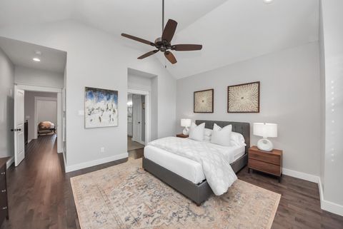 Tiny photo for 5605 Darling Street, Houston, TX 77007 (MLS # 31376232)